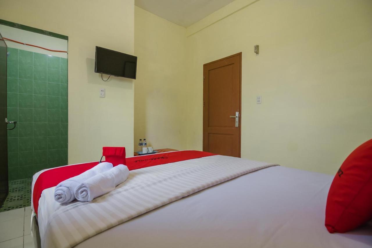 Reddoorz Near Politeknik Negeri Medan Hotell Eksteriør bilde