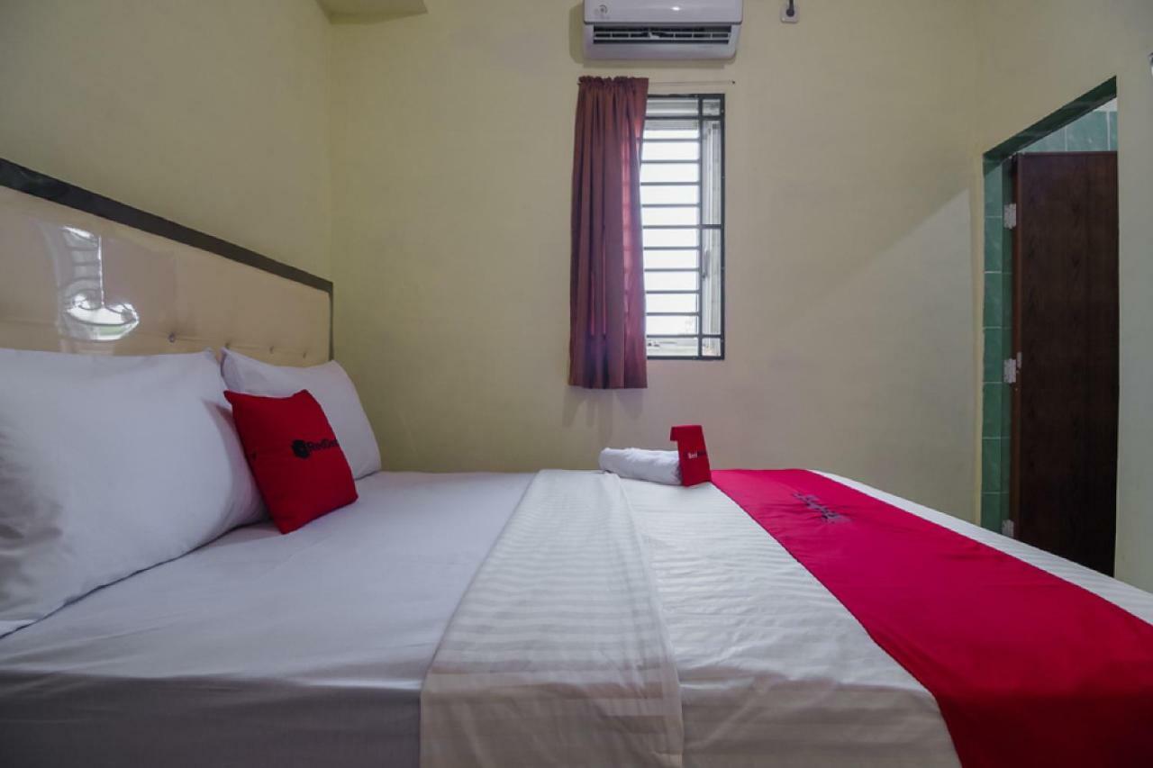 Reddoorz Near Politeknik Negeri Medan Hotell Eksteriør bilde
